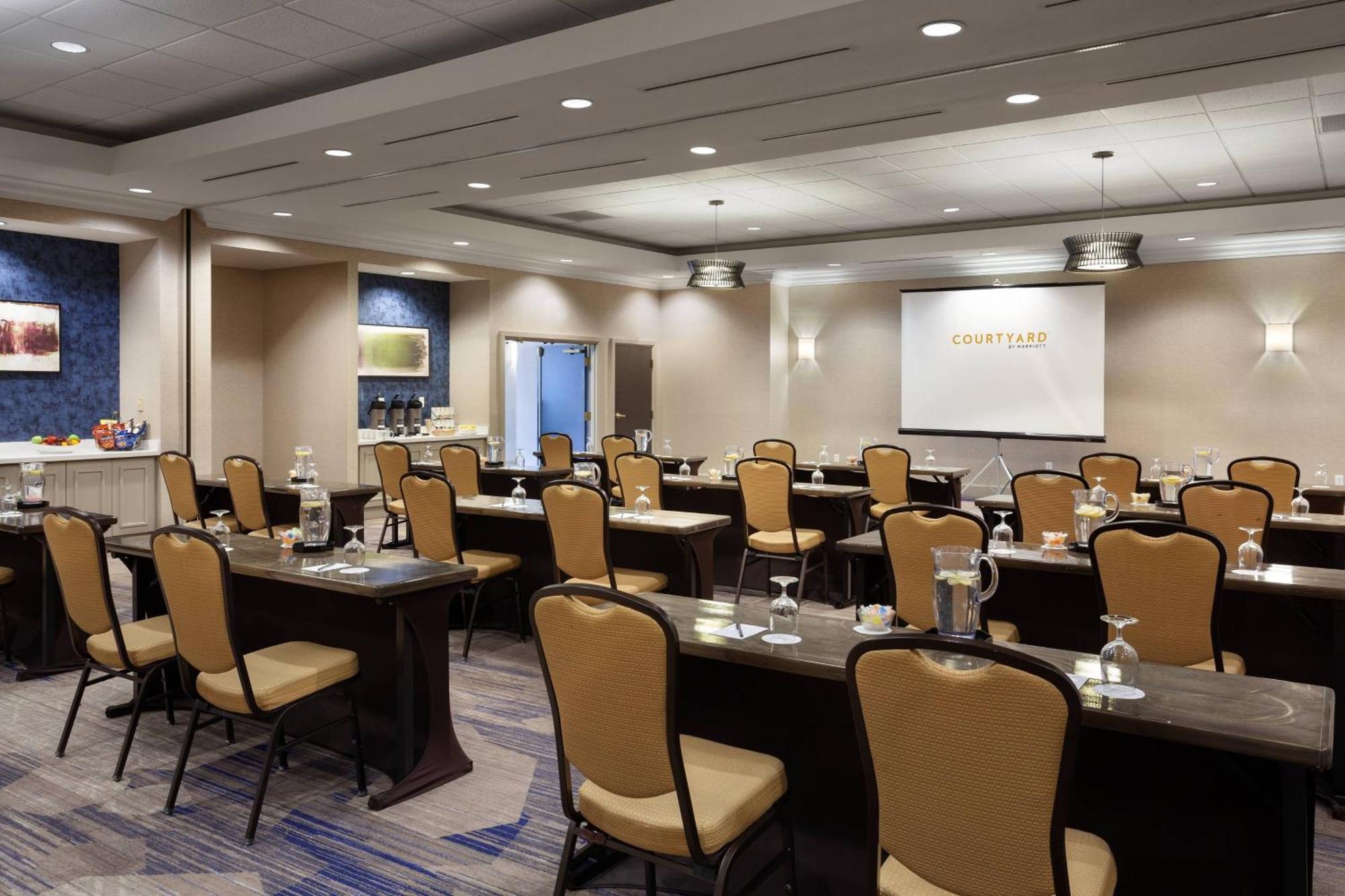 Courtyard By Marriott Orlando Lake Buena Vista In The Marriott Village Екстер'єр фото