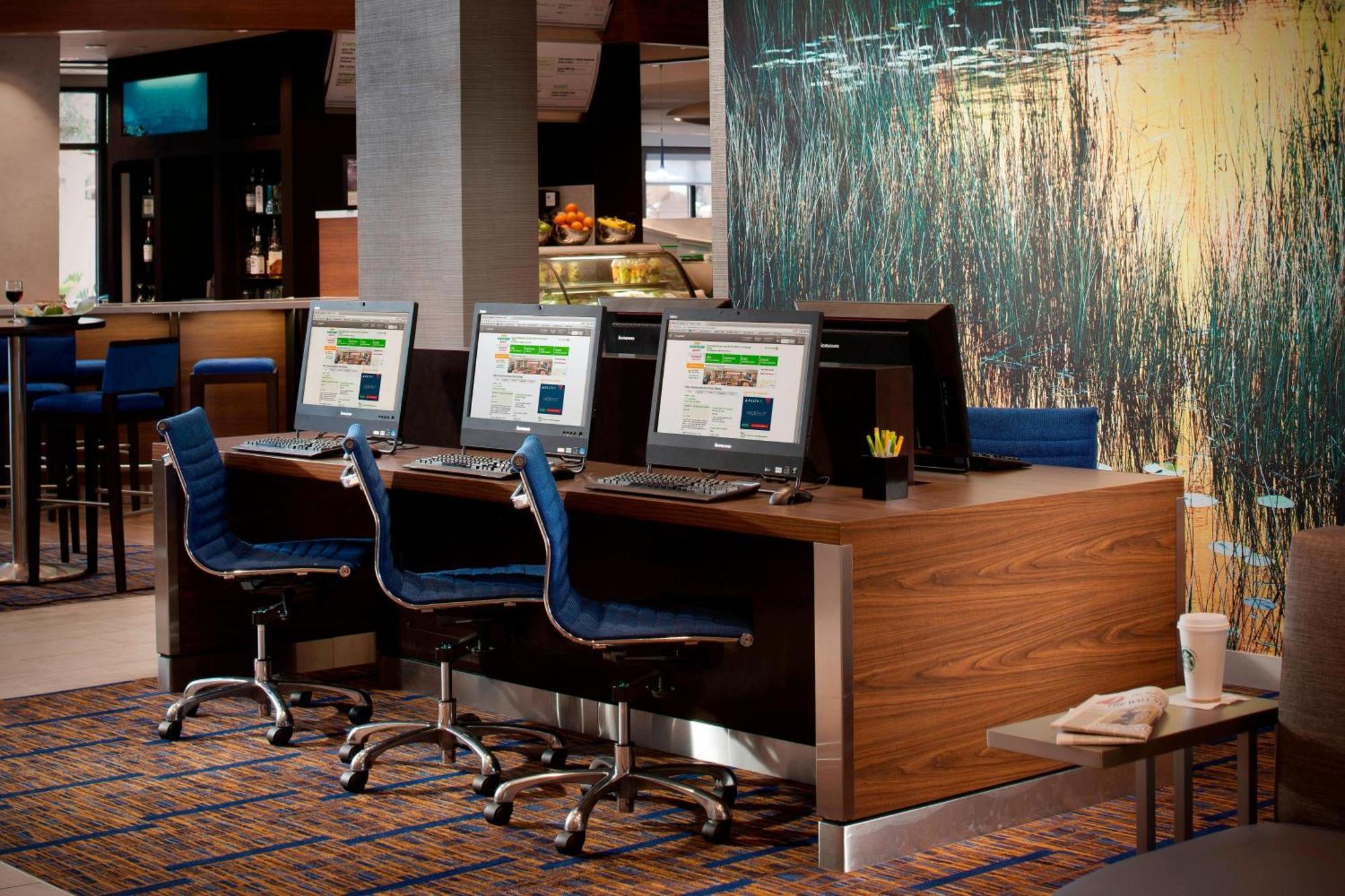 Courtyard By Marriott Orlando Lake Buena Vista In The Marriott Village Екстер'єр фото