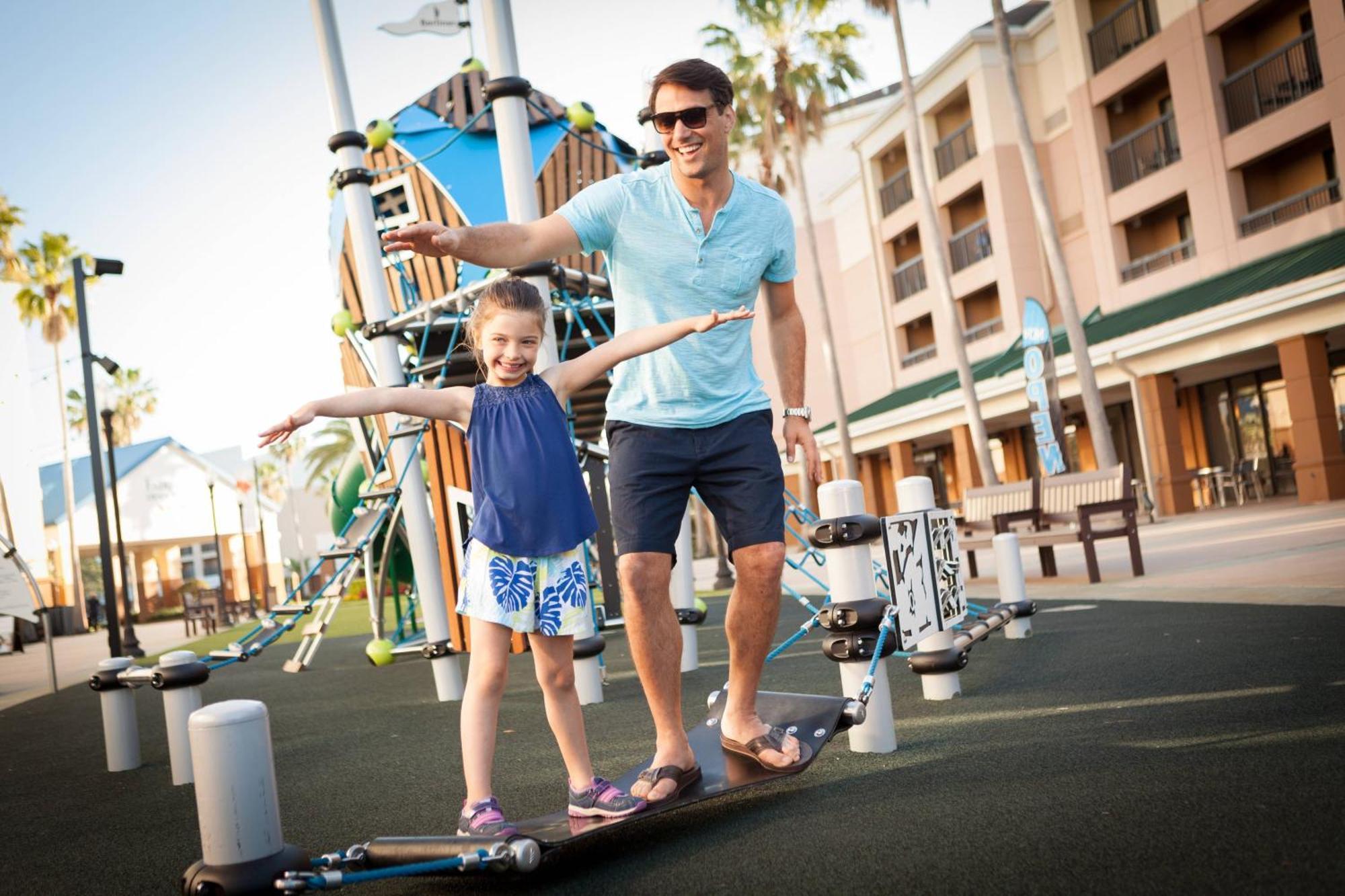 Courtyard By Marriott Orlando Lake Buena Vista In The Marriott Village Екстер'єр фото