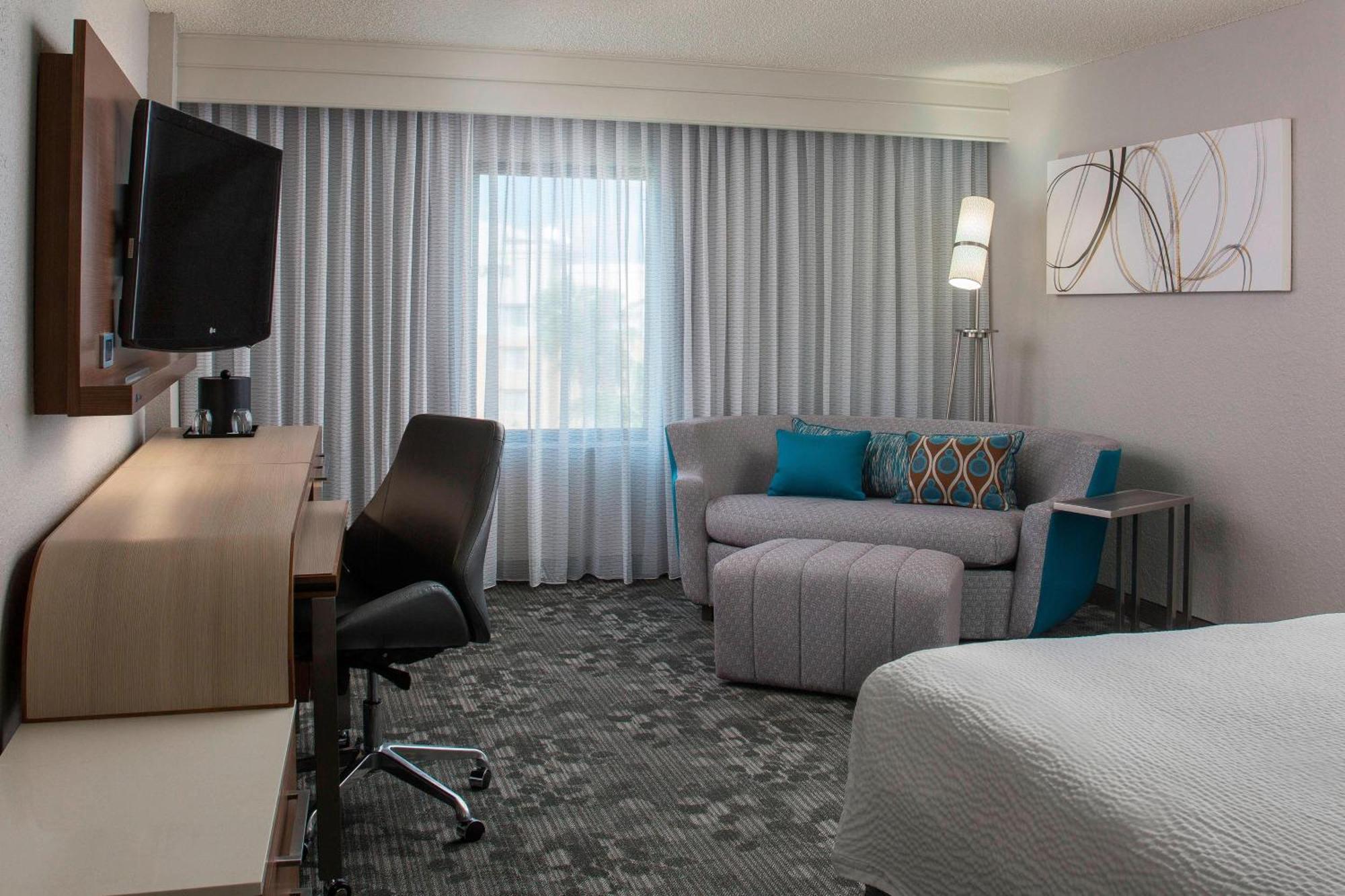 Courtyard By Marriott Orlando Lake Buena Vista In The Marriott Village Екстер'єр фото