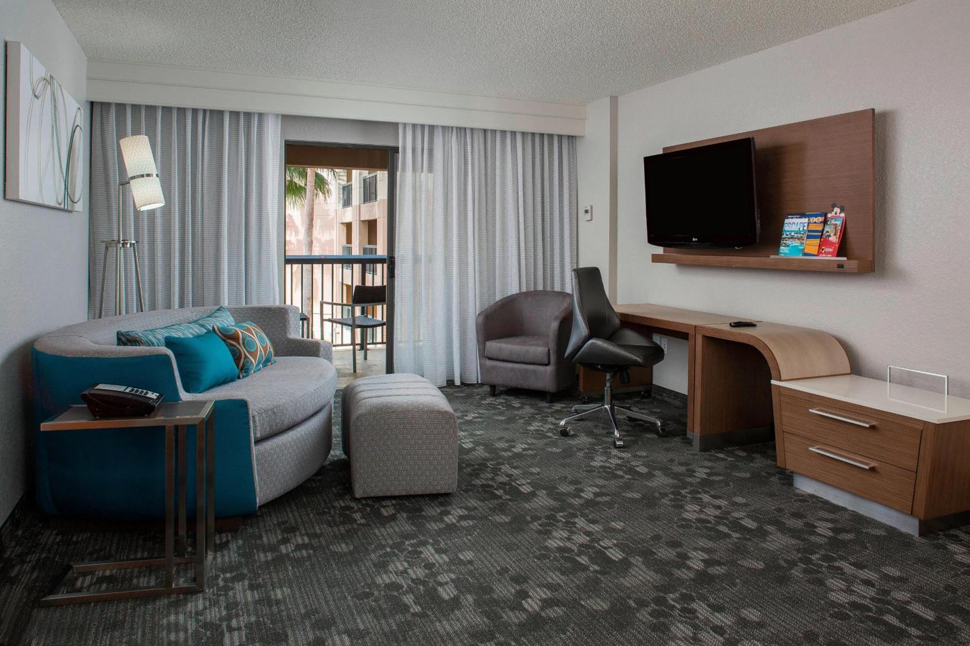 Courtyard By Marriott Orlando Lake Buena Vista In The Marriott Village Екстер'єр фото